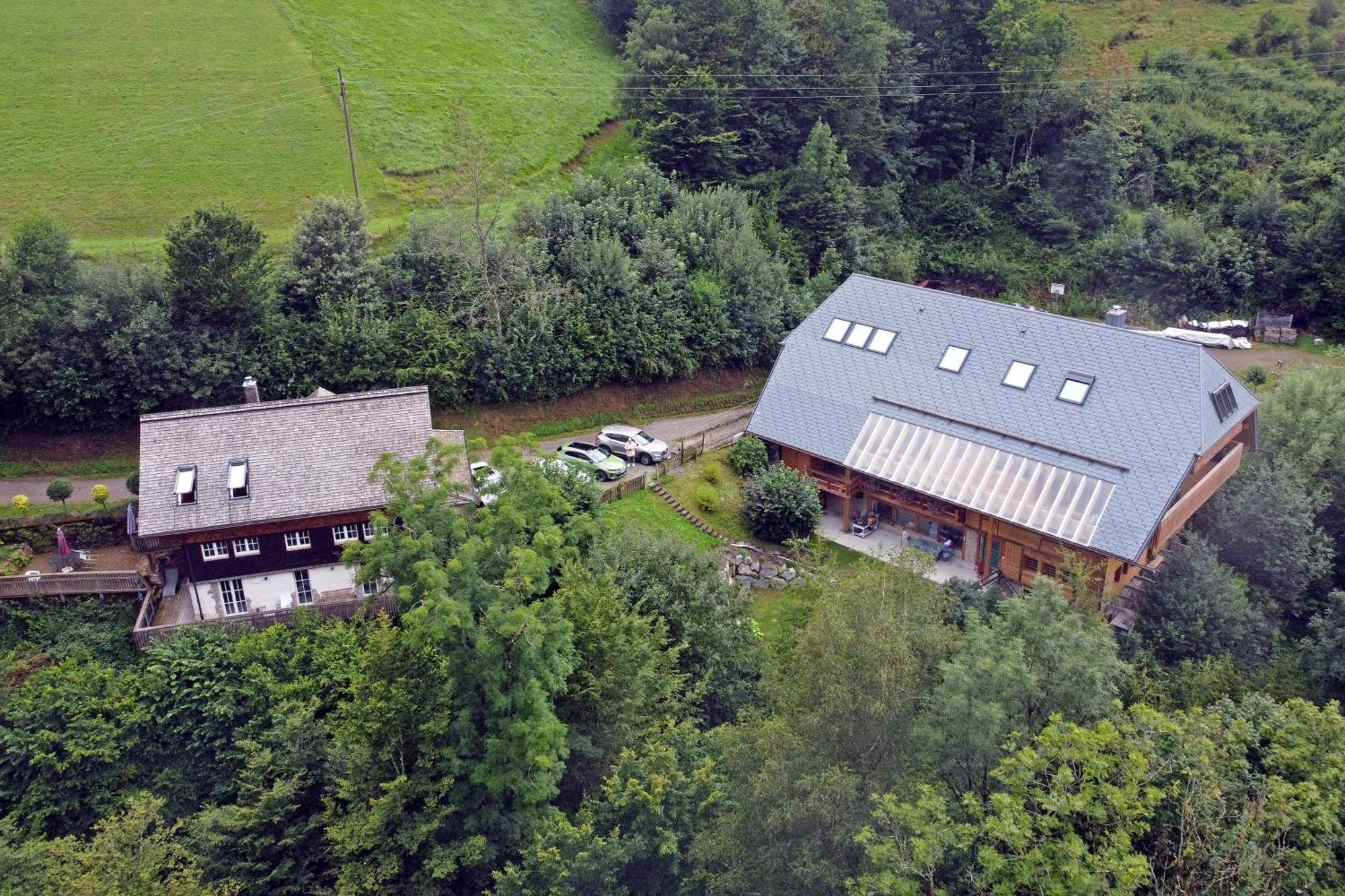 Ferienwohnung Im Loft-Style Mit Sauna Im Historischen Schwarzwaldhof Simonswald Exterior foto